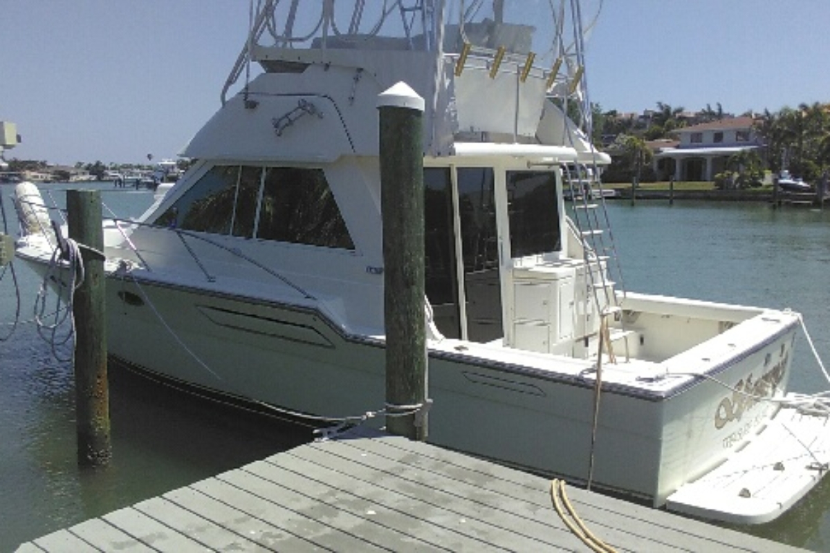 Boat Bottom Cleaning Treasure Island, Florida Down Under Dive Service, Inc.